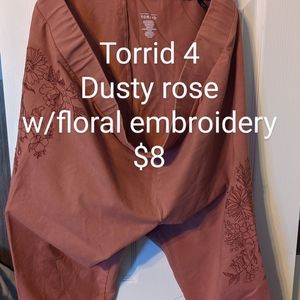 Dusty rose embroidery legging